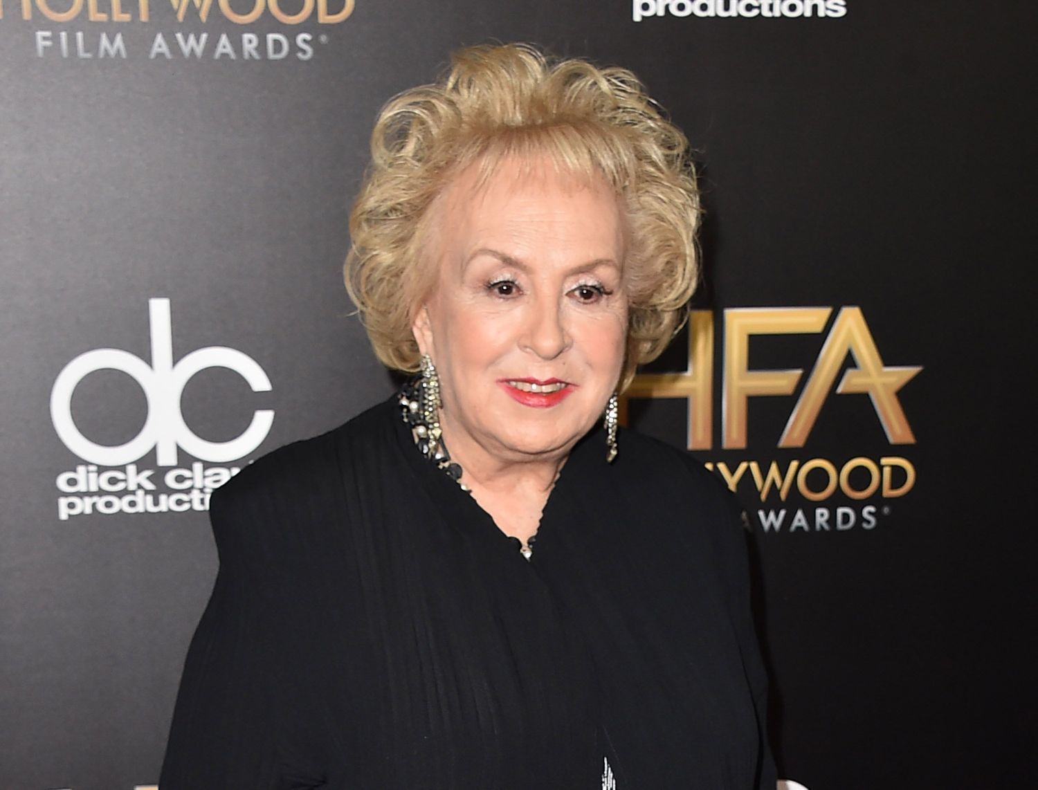 Doris Roberts
